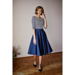 Spódnica Vinca navy blue 46 niebieski. Niebieskie spódniczki damskie Marie Zélie, na lato, uniwersalny, w paski, z elastanu, eleganckie, rozkloszowane. Za 237,00 zł.