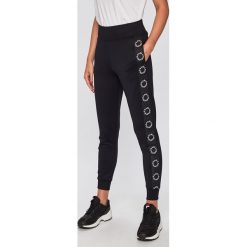 Karl Lagerfeld - Spodnie. Czarne spodnie damskie marki KARL LAGERFELD, s, z elastanu. Za 799,90 zł.
