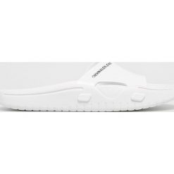 Calvin Klein Jeans - Klapki. Klapki damskie Calvin Klein Jeans. W wyprzedaży za 239,90 zł.