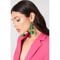 Kolczyki damskie: NA-KD Accessories Wiszące kolczyki Triple Globe – Green
