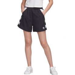 Adidas Originals Szorty Czarny. Czarne szorty damskie adidas Originals, bez wzorów, z materiału. Za 154,95 zł.