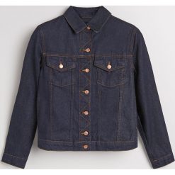 Jeansowa kurtka - Granatowy. Niebieskie bomberki damskie Reserved, z jeansu. Za 139,99 zł.