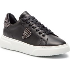 Sneakersy PHILIPPE MODEL - Temple Femme L D BGLD SD02 Studs Noir. Czarne półbuty damskie marki Philippe Model, na co dzień, bez wzorów, ze skóry, bez obcasa, na koturnie, bez zapięcia. Za 1379,00 zł.