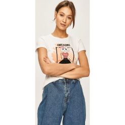 Liu Jo - T-shirt. Białe topy damskie Liu Jo, s, z aplikacjami, z elastanu, z okrągłym kołnierzem. Za 369,90 zł.