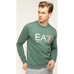 Bluza EA7 Emporio Armani 3HPM22 PJ05Z 1858. Zielone bluzy męskie EA7 Emporio Armani, m, bez wzorów, z bawełny, bez kołnierzyka, bez rękawów, bez kaptura. W wyprzedaży za 279,00 zł.