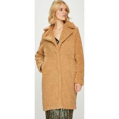 Vero Moda - Płaszcz. Brązowe płaszcze damskie marki Vero Moda, s, z poliesteru, klasyczne. W wyprzedaży za 269,90 zł.