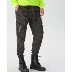 Spodnie jogger - Wielobarwny. Spodnie męskie House, s, bez wzorów. W wyprzedaży za 69,99 zł.