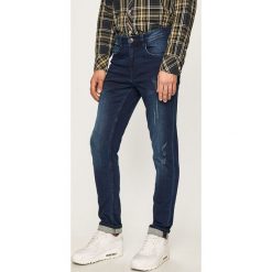 Blend - Jeansy Jet. Niebieskie jeansy męskie Blend, z aplikacjami. W wyprzedaży za 139,90 zł.