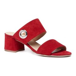 Skórzane klapki w kolorze czerwonym. Klapki damskie Tosca Blu, Bagatt. W wyprzedaży za 259,95 zł.