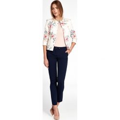 Elegancki żakiet w kwiaty ecru - xl. Żakiety damskie e-margeritka.pl, s, w kwiaty, z poliesteru. Za 158,99 zł.