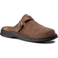 Klapki JOSEF SEIBEL - Madrid 10122 81 350 Castagne. Brązowe klapki męskie marki Josef Seibel, z materiału. W wyprzedaży za 219,00 zł.
