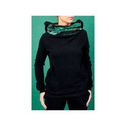 Bluza z kominem i kapturem. Czarne bluzy damskie Awu, s, z haftami, z dzianiny, bez rękawów. Za 219,00 zł.