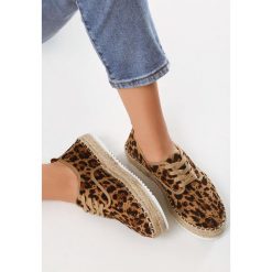 Panterkowe Espadryle Changeableness. Białe espadryle damskie Born2be, bez wzorów, bez obcasa, na platformie. Za 79,99 zł.