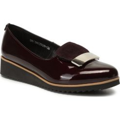 Półbuty KARINO - 2929/009-P Bordo. Czerwone półbuty damskie Karino, ze skóry. W wyprzedaży za 229,00 zł.
