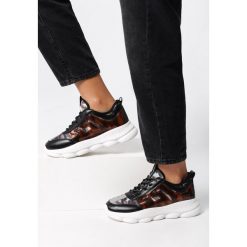 Brązowe Sneakersy Holiday Resort. Pomarańczowe buty sportowe damskie Born2be. Za 99,99 zł.
