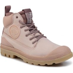 Trapery PALLADIUM - Outsider Wp+ W 96472-612-M Rose Dust. Różowe trapery damskie Palladium, ze skóry. W wyprzedaży za 399,00 zł.