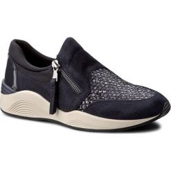 Sneakersy GEOX - D Omaya A D620SA 021EW C4174 Dk Navy/Navy. Niebieskie półbuty damskie Geox, z zamszu. W wyprzedaży za 259,00 zł.