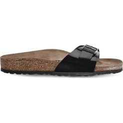 Birkenstock 040303 Black, klapki. Czarne klapki damskie Birkenstock, bez wzorów, ze skóry, na wysokim obcasie. Za 239,00 zł.