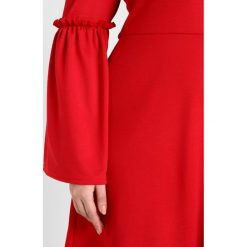 Sukienki hiszpanki: Lost Ink Plus SKATER DRESS WITH FRILL SLEEVE Sukienka z dżerseju red