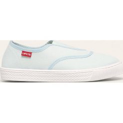 Levi's - Tenisówki. Niebieskie trampki i tenisówki damskie Levi's®, bez wzorów, z materiału, bez zapięcia. W wyprzedaży za 89,90 zł.
