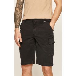 Calvin Klein - Szorty. Niebieskie spodenki i szorty męskie Calvin Klein, bez wzorów, z elastanu, casualowe. W wyprzedaży za 279,90 zł.