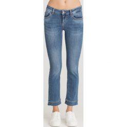 JEANSY FLY BOTTOM UP SLIM FIT LIU JO. Niebieskie jeansy damskie Liu Jo. Za 449,40 zł.