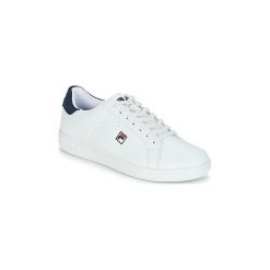 Buty Fila CROSSCOURT 2 F LOW. Białe trampki męskie Fila, bez wzorów, bez zapięcia. Za 239,99 zł.