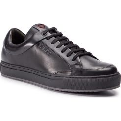 Sneakersy STRELLSON - Evans 4010002613 Black 900. Czarne sneakersy męskie Strellson, bez zapięcia. W wyprzedaży za 299,00 zł.