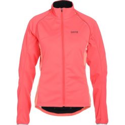 Gore Wear PHANTOM ZIPOF Kurtka Softshell lumi orange/coral glow. Różowe kurtki damskie marki Gore Wear, z poliesteru, wspinaczkowe. W wyprzedaży za 639,20 zł.
