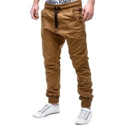 SPODNIE MĘSKIE JOGGERY P205 - RUDE. Brązowe joggery męskie Ombre Clothing, z bawełny. Za 79,00 zł.