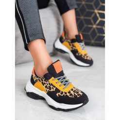 KOLOROWE SNEAKERSY LEOPARD PRINT. Sneakersy damskie SHELOVET, ze skóry ekologicznej. W wyprzedaży za 99,90 zł.