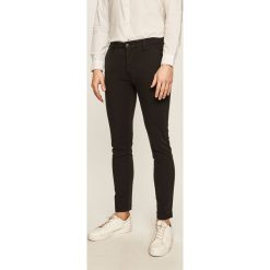 Levi's - Spodnie. Czarne spodnie męskie Levi's®, s, bez wzorów, z elastanu. Za 329,90 zł.
