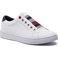 Sneakersy TOMMY HILFIGER - Tommy Elastic Essential Sneaker FW0FW03707 White 100. Białe półbuty damskie TOMMY HILFIGER, ze skóry ekologicznej. Za 449,00 zł.