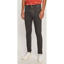 G-Star Raw - Jeansy. Szare jeansy męskie G-Star RAW, bez wzorów, retro. Za 599,90 zł.