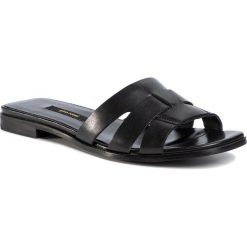 Klapki GINO ROSSI - KARO-02 Black. Czarne klapki damskie Gino Rossi, bez wzorów, ze skóry, bez obcasa, na obcasie. Za 219,99 zł.