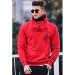 Męska bluza KLAVDIO RED. Czerwone bluzy męskie IVET, m, z nadrukiem, eleganckie, z podwójnym kołnierzykiem, bez rękawów, bez kaptura. W wyprzedaży za 89,00 zł.