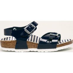 Birkenstock - Sandały dziecięce Rio. Niebieskie sandały dziewczęce Birkenstock, z materiału, z okrągłym noskiem, na klamry. Za 219,90 zł.