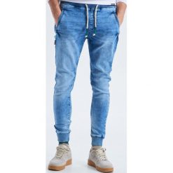 Jeansy Slim Jogger - Niebieski. Niebieskie jeansy męskie marki Cropp. Za 119,99 zł.