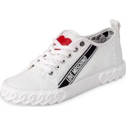Trampki i Sneakersy Love Moschino. Czarne trampki i tenisówki damskie Love Moschino, bez wzorów, z tkaniny, bez zapięcia. Za 790,00 zł.