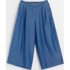 Kuloty Tencelu™ - Granatowy. Niebieskie kuloty damskie Reserved, bez wzorów, z jeansu. W wyprzedaży za 59,99 zł.