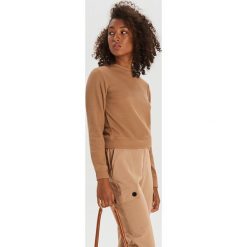 Bluza z ozdobym dołem - Brązowy. Pomarańczowe bluzy damskie Cropp, s, z aplikacjami, bez rękawów, bez kaptura. Za 69,99 zł.