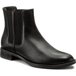 Sztyblety GINO ROSSI - Nevia DSG055-G12-E100-9900-F 99. Czarne buty zimowe damskie Gino Rossi, z polaru. W wyprzedaży za 289,00 zł.