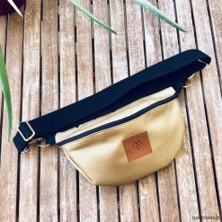 Nerka / torebka Mili Belt Bag L - złota. Żółte nerki damskie Pakamera, bez wzorów, ze skóry, bez dodatków. Za 149,00 zł.