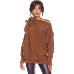 Sweter "Pia" w kolorze jasnobrązowym. Pomarańczowe bez kategorii marki 100% Maille, s, z dekoltem w łódkę. W wyprzedaży za 129,95 zł.