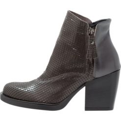 Botki damskie: lilimill Ankle boot dado pidit