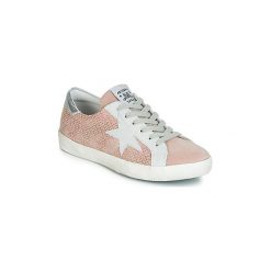 Buty Meline ARGAGAROPE. Różowe trampki i tenisówki damskie marki Meline, bez wzorów, bez zapięcia. Za 479,00 zł.