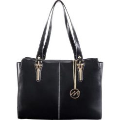 Aktówka damska ze skóry naturalnej wizytowa, czarna Glenna. Czarne aktówki damskie Mcklein, bez wzorów, ze skóry, eleganckie, bez dodatków. Za 529,00 zł.