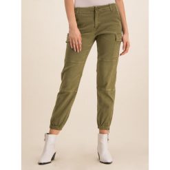 Spodnie materiałowe MICHAEL Michael Kors MH99CSPD0W. Zielone spodnie damskie MICHAEL Michael Kors, z elastanu. W wyprzedaży za 589,00 zł.