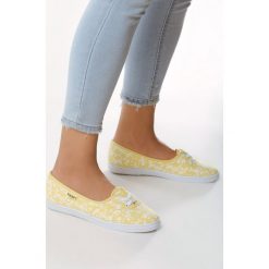 Żółte Tenisówki High-Flown. Żółte trampki i tenisówki damskie Multu, bez wzorów, bez zapięcia. Za 24,99 zł.