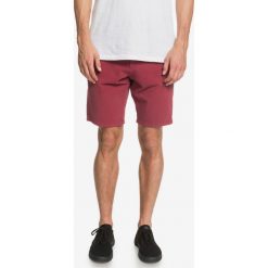 Quiksilver Krandy 19" Szorty Czerwony. Czerwone spodenki i szorty męskie Quiksilver, bez wzorów, z elastanu. Za 266,95 zł.